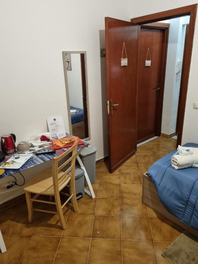 B&B Le Stanze Di Aurora Palermo Buitenkant foto